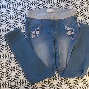 5/$25🌻 GIRLS SO Jeans